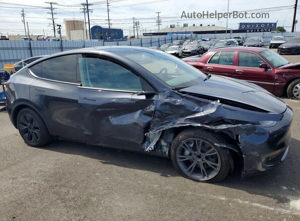 7SAYGDED7RF107114 2024 TESLA MODEL Серый Передняя правая четверть