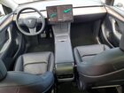 2024 Tesla Model Y Серый vin: 7SAYGDED7RF107114