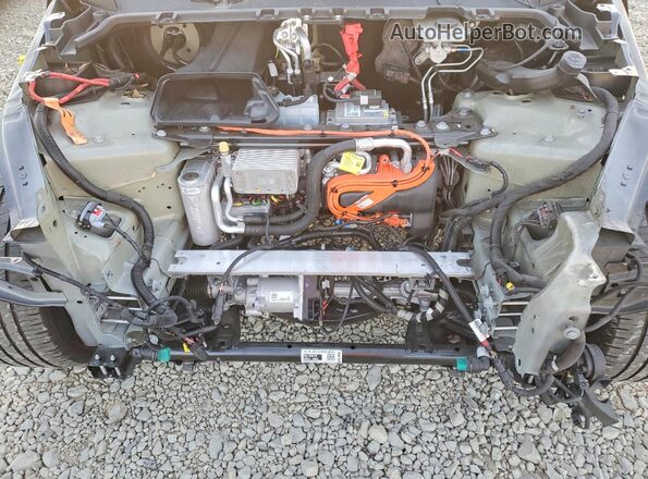 7SAYGDED7RF113298 2024 TESLA MODEL Silver Vista del compartimento del motor