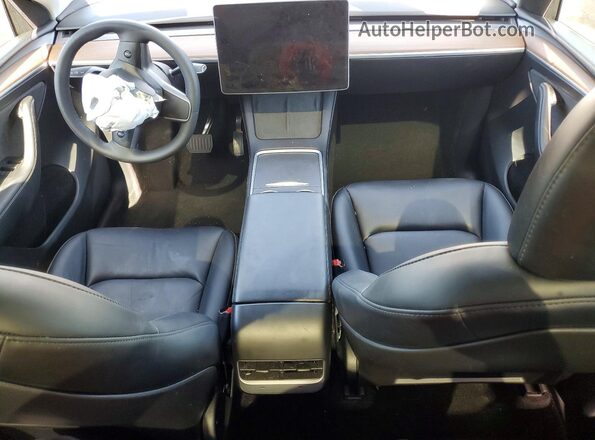 7SAYGDED7RF211585 2024 TESLA MODEL Серый Вид панели приборов