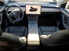 2024 Tesla Model Y Black vin: 7SAYGDED8RF086063