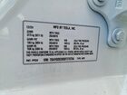 2025 Tesla Model Y White vin: 7SAYGDED8SF270764