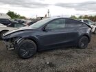 2026 Tesla Model Y Серый vin: 7SAYGDED8TA663808