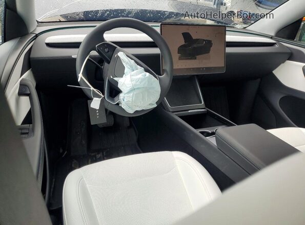 7SAYGDEDXTF530695 2026 TESLA MODEL Gray Vista del salpicadero