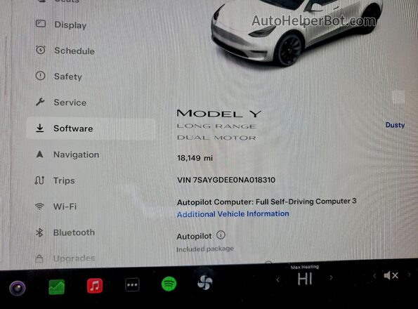 7SAYGDEE0NA018310 2022 TESLA MODEL White ხელსაწყოთა პანელის ხედი
