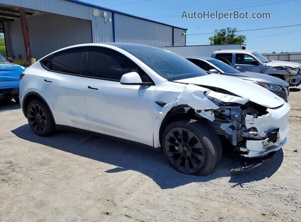 7SAYGDEE0PA070832 2023 TESLA MODEL White Front right