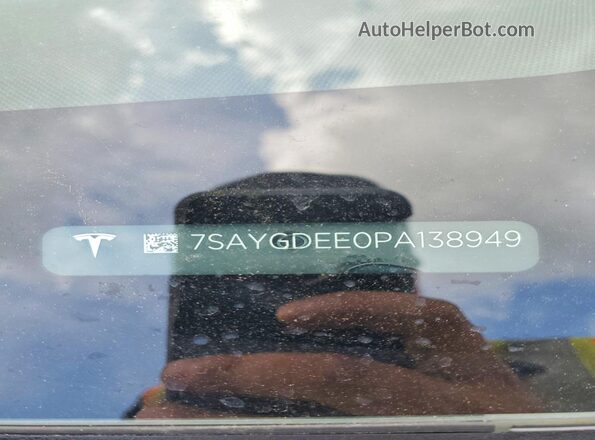 7SAYGDEE0PA138949 2023 TESLA MODEL White VIN კოდის სტიკერის ხედი