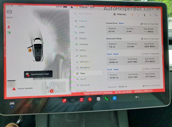 7SAYGDEE0PF795382 2023 TESLA MODEL White ხელსაწყოთა პანელის ხედი