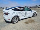 2023 Tesla Model Y White vin: 7SAYGDEE0PF855158