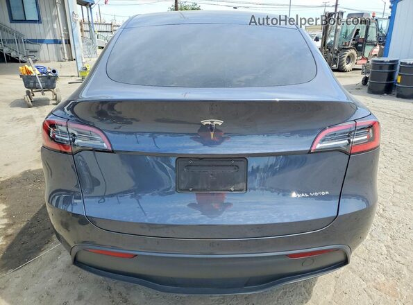 7SAYGDEE0RA217220 2024 TESLA MODEL Gray Rear view