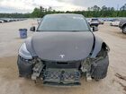 2024 Tesla Model Y Black vin: 7SAYGDEE0RA221963
