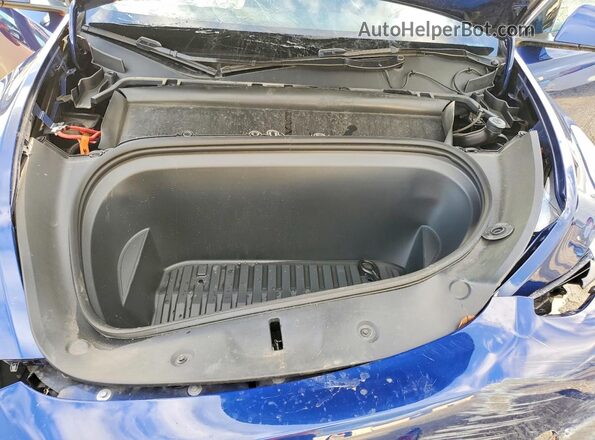 7SAYGDEE0RF198140 2024 TESLA MODEL Blue Vista del compartimento del motor