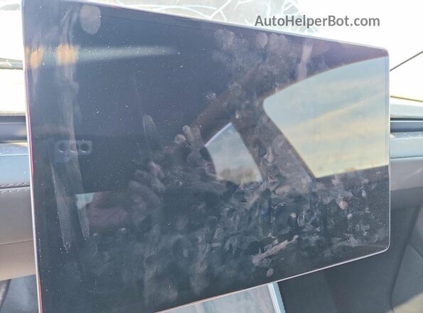 7SAYGDEE0TF372926 2026 TESLA MODEL Gray ხელსაწყოთა პანელის ხედი