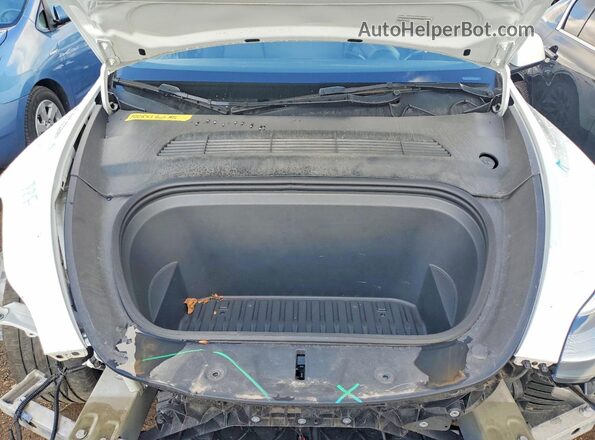 7SAYGDEE1NF414720 2022 TESLA MODEL White Вид задньої частини салону