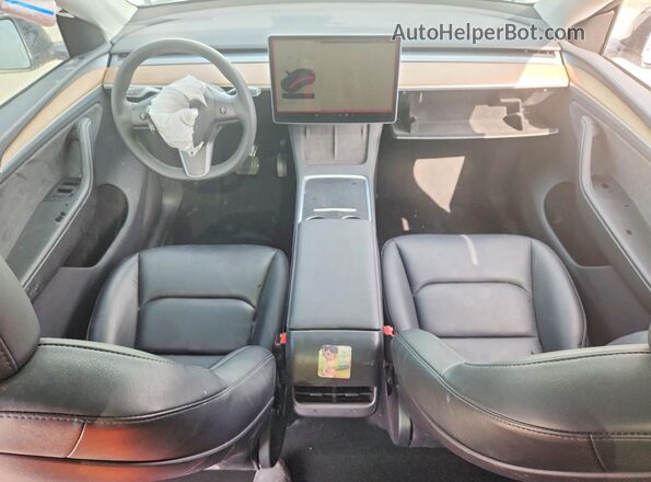 7SAYGDEE1PA131296 2023 TESLA MODEL White Widok deski rozdzielczej