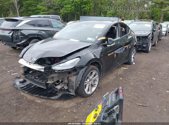 7SAYGDEE1PA207390 2023 TESLA MODEL Y Black Передня ліва чверть