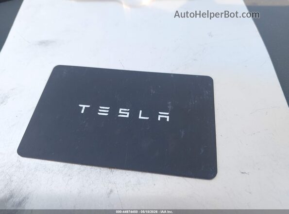 7SAYGDEE1PF884457 2023 TESLA MODEL Y Gray Вид панелі приладів