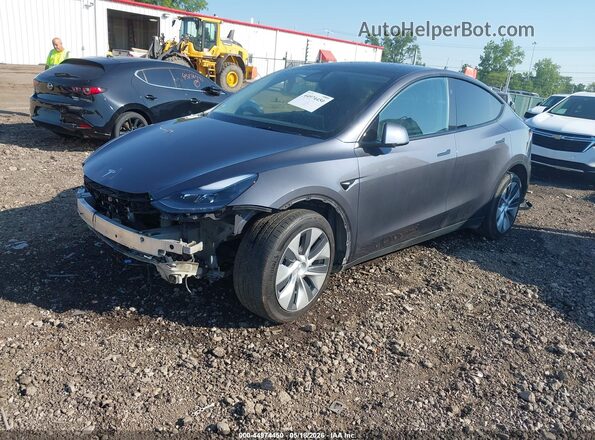 7SAYGDEE1PF884457 2023 TESLA MODEL Y Gray Передня ліва чверть