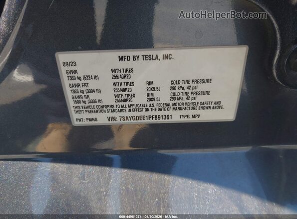 7SAYGDEE1PF891361 2023 TESLA MODEL Y Gray Widok komory silnika