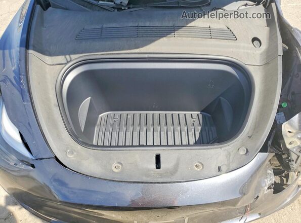 7SAYGDEE1RA222684 2024 TESLA MODEL Gray Սալոնի հետևի տեսք