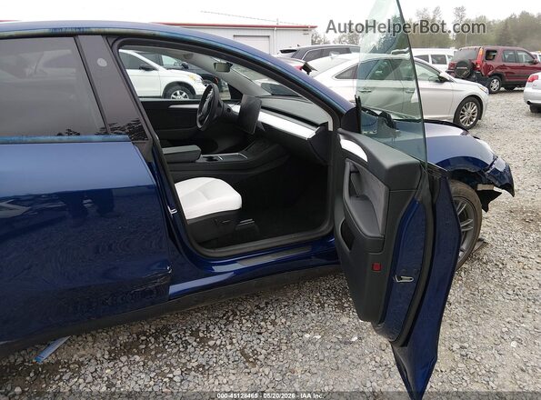 7SAYGDEE1RF150596 2024 TESLA MODEL Y Blue Vista interior delantera