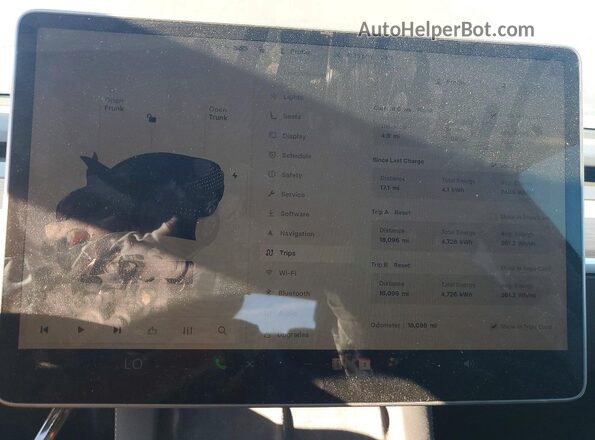 7SAYGDEE1RF994685 2024 TESLA MODEL Gray Widok zestawu wskaźników