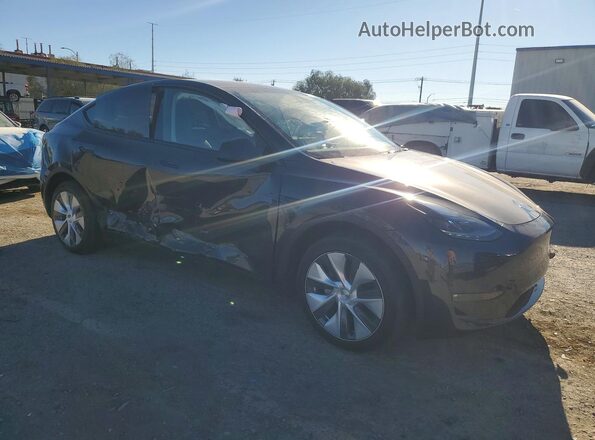 7SAYGDEE1RF994685 2024 TESLA MODEL Gray Przód prawy