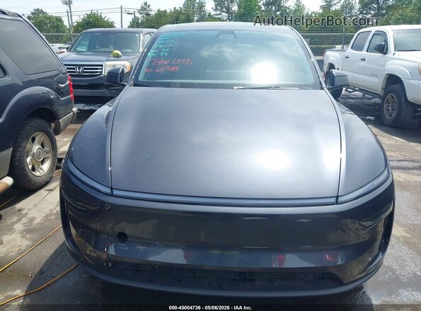 7SAYGDEE1TA393913 2026 TESLA MODEL Y Gray წინა პანელის ხედი