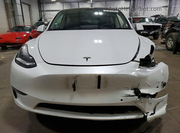7SAYGDEE2NF323777 2022 TESLA MODEL Белый Вид спереди