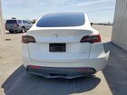2022 Tesla Model Y White vin: 7SAYGDEE2NF348470 2022 Tesla Model Y White vin: 7SAYGDEE2NF348470