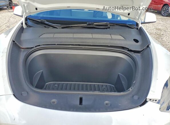 7SAYGDEE2PA194875 2023 TESLA MODEL White Vista interior trasera