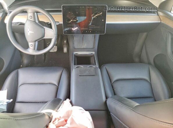 7SAYGDEE2PA194875 2023 TESLA MODEL White Vista del salpicadero