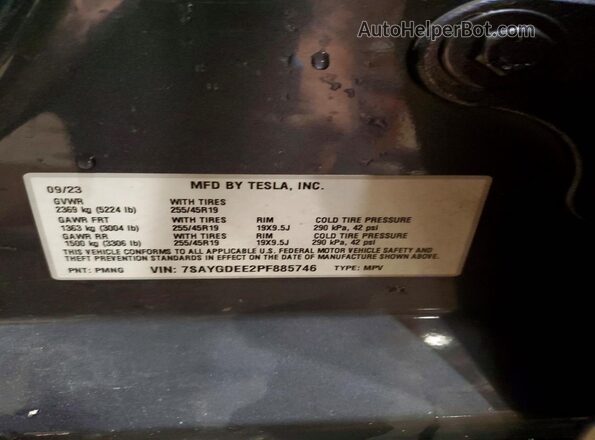 7SAYGDEE2PF885746 2023 TESLA MODEL Серый Вид наклейки с VIN-кодом