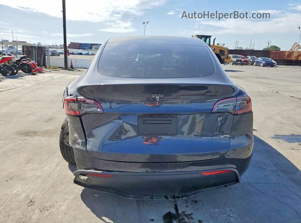 7SAYGDEE2RF130356 2024 TESLA MODEL Charcoal Vista trasera