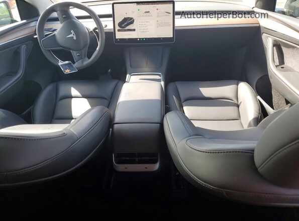 7SAYGDEE2RF130356 2024 TESLA MODEL Charcoal Vista del salpicadero
