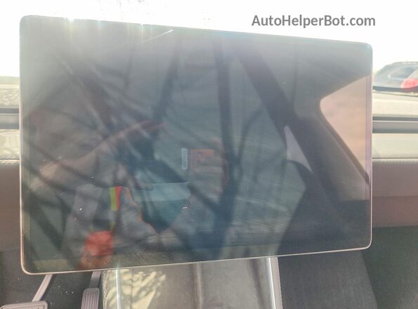 7SAYGDEE2TA456551 2026 TESLA MODEL Red Instrument cluster view