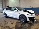 2026 Tesla Model Y White vin: 7SAYGDEE2TA584692
