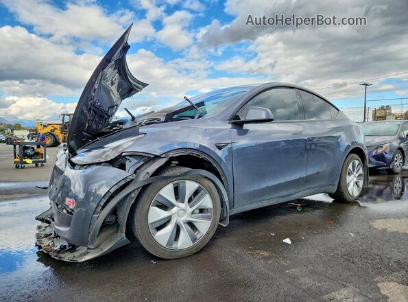 7SAYGDEE3PF905034 2023 TESLA MODEL Gray Front left