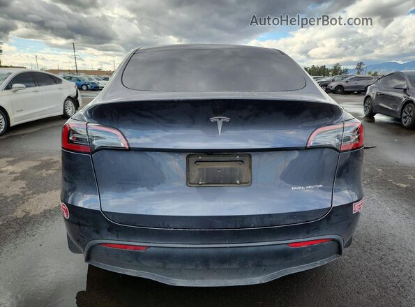 7SAYGDEE3PF905034 2023 TESLA MODEL Gray Rear view
