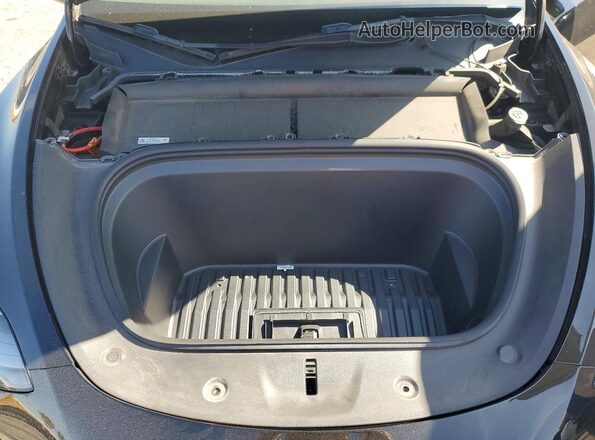7SAYGDEE3PF908953 2023 TESLA MODEL Черный Вид подкапотного пространства