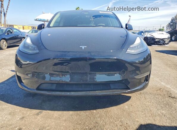 7SAYGDEE3PF908953 2023 TESLA MODEL Черный Вид спереди