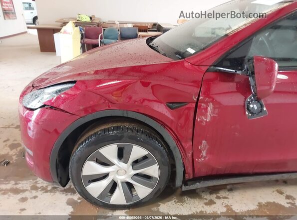 7SAYGDEE3RA289741 2024 TESLA MODEL Y Red Widok z przodu