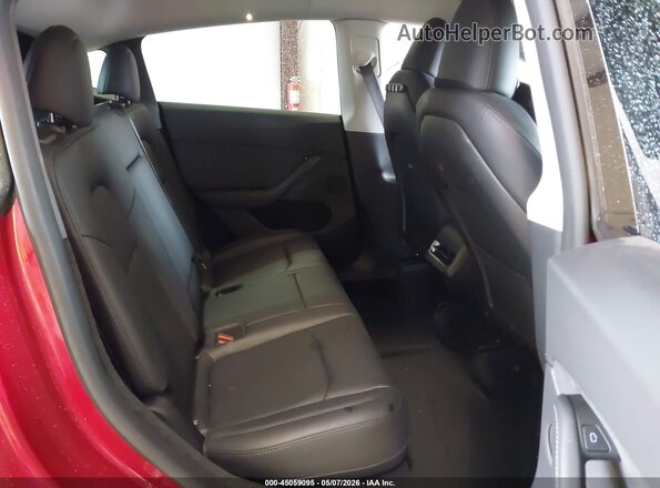 7SAYGDEE3RA289741 2024 TESLA MODEL Y Red Widok naklejki z numerem VIN