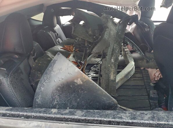 7SAYGDEE3RA318297 2024 TESLA MODEL Черный Вид задней части салона