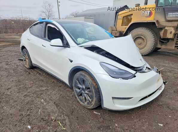 7SAYGDEE3RF109676 2024 TESLA MODEL White Front right