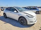 2023 Tesla Model Y White vin: 7SAYGDEE3SA370955