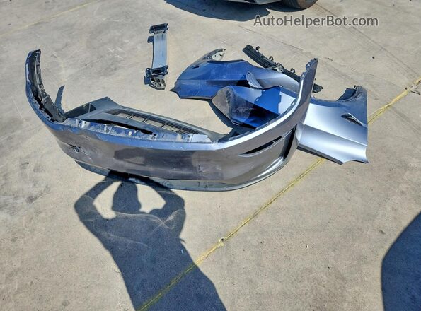 7SAYGDEE3TA396814 2026 TESLA MODEL Silver ძრავის განყოფილების ხედი