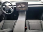 2026 Tesla Model Y Серый vin: 7SAYGDEE3TF398775