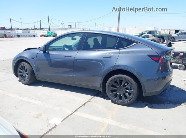 7SAYGDEE4PA025358 2023 TESLA MODEL Y Gray 