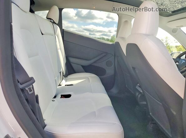 7SAYGDEE4PA095457 2023 TESLA MODEL White Вид задніх сидінь